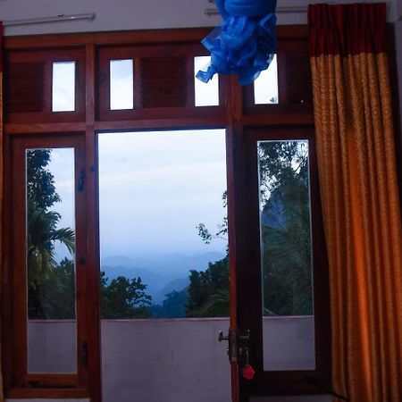 Eco Salient View Bed & Breakfast เอลลา ภายนอก รูปภาพ