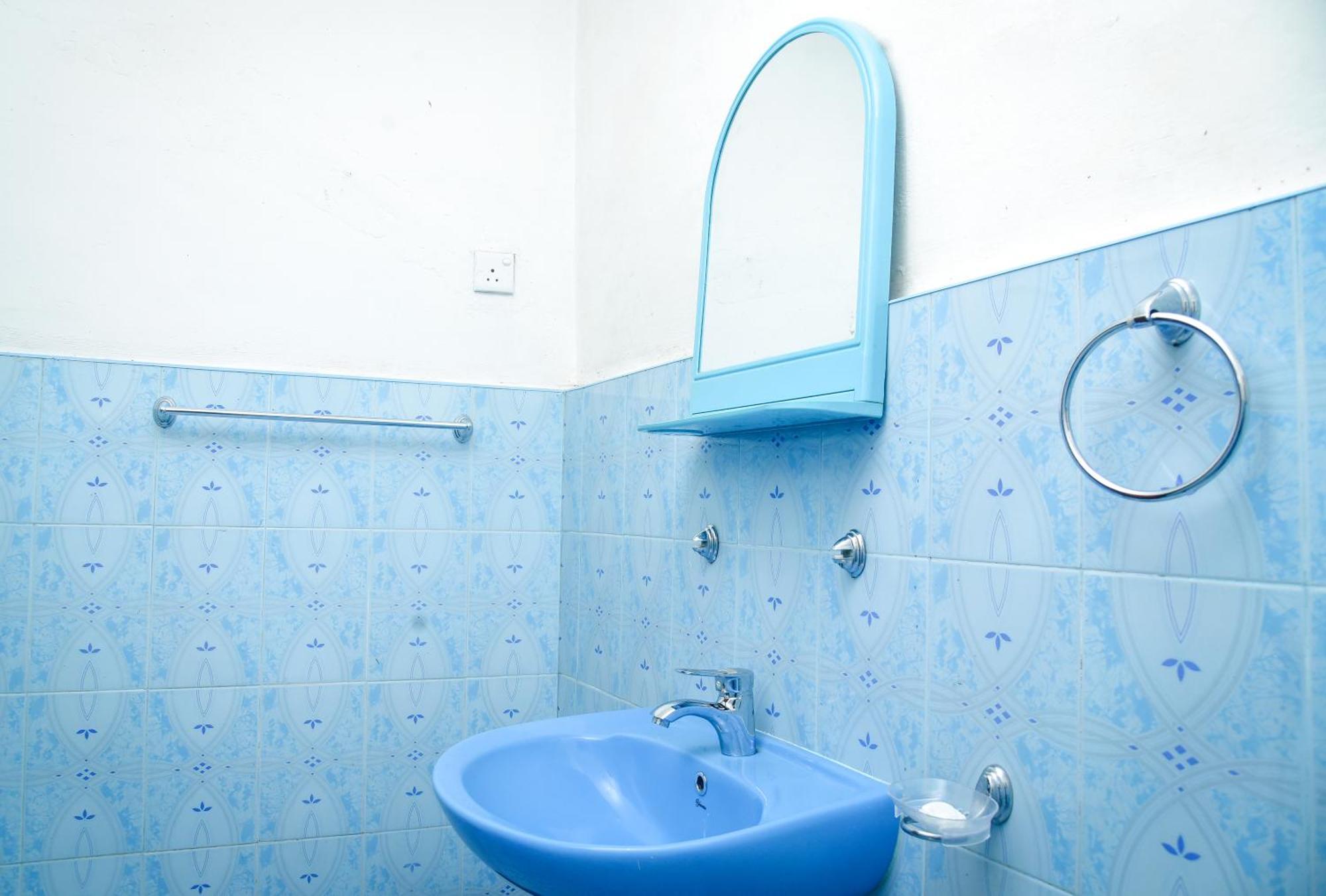 Eco Salient View Bed & Breakfast เอลลา ภายนอก รูปภาพ